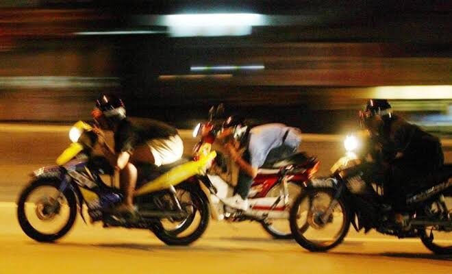 7 TRAGEDI MENGERIKAN BALAP LIAR INDONESIA YANG MAKAN KORBAN NYAWA - NOMOR 4 SAMPAI SEKARANG MASIH BIKIN MERINDING!
